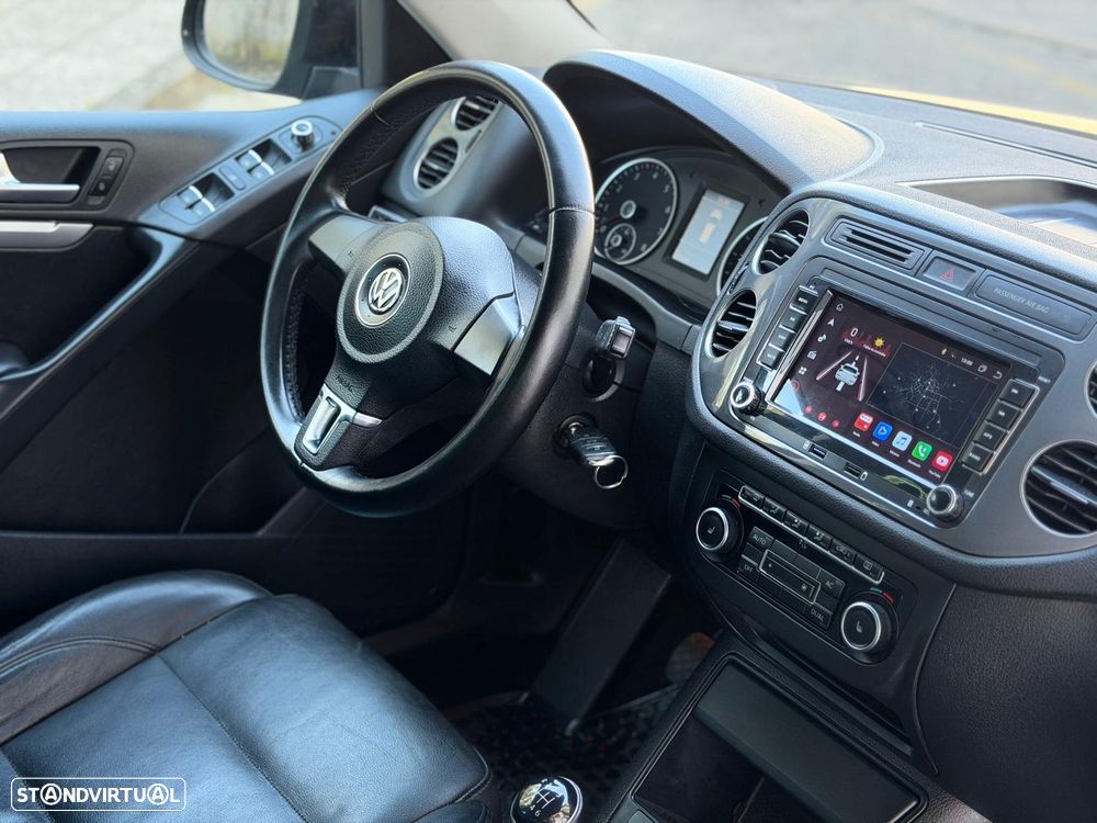 VW Tiguan 1.4 TSI 4Motion Exclusive - 29