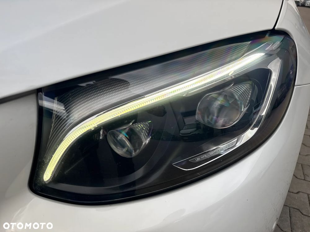 Mercedes-Benz GLC Coupe 250 4-Matic - 9