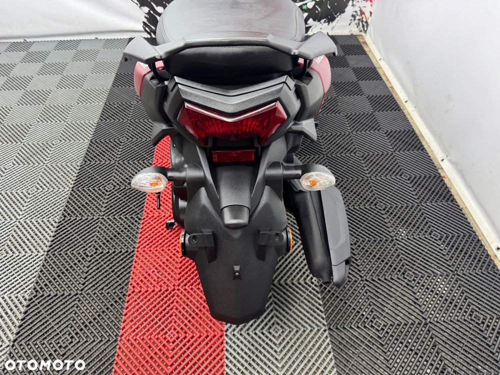 Yamaha RZ - 18