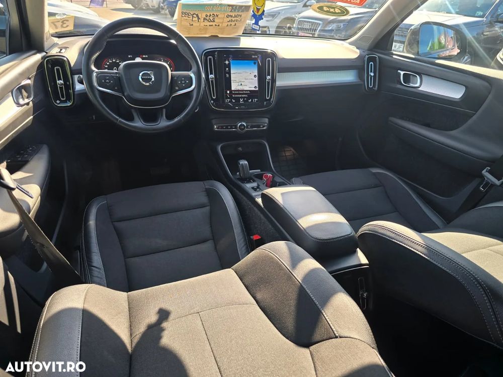 Volvo XC 40 D3 AWD Momentum Pro - 11