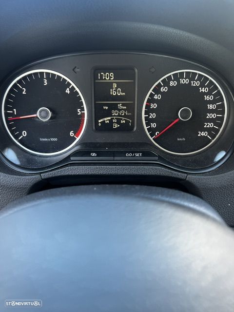 VW Polo 1.6 TDI Confortline - 6