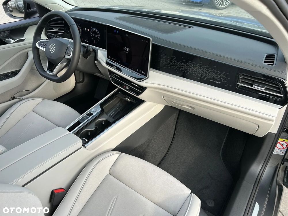 Volkswagen Passat Variant - 22