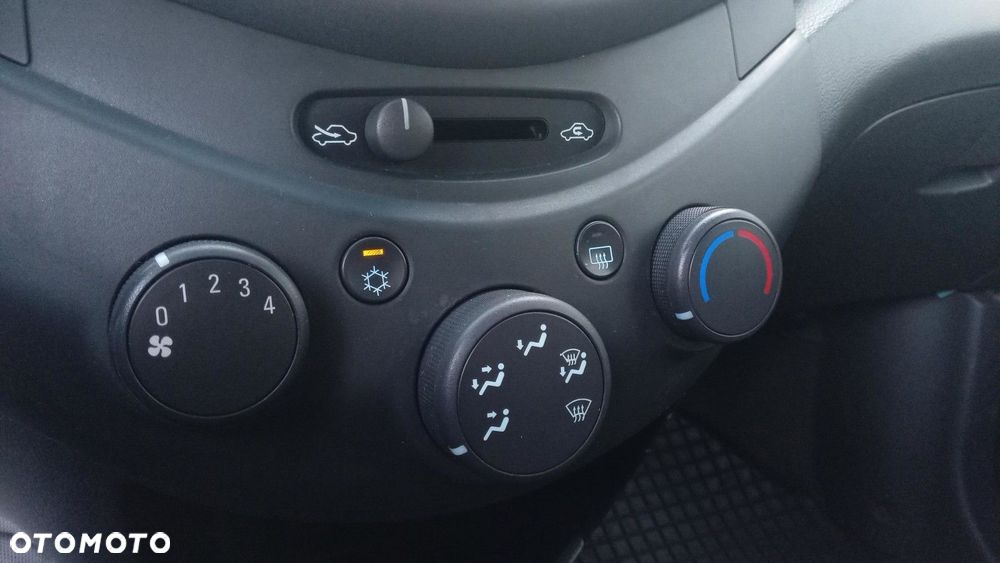 Chevrolet Spark - 16