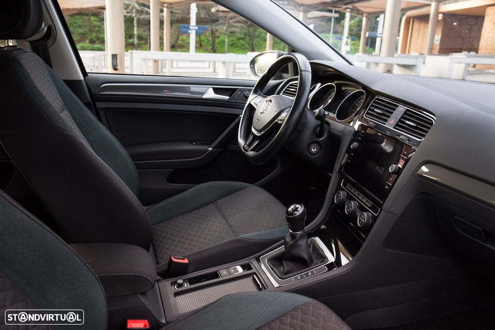 VW Golf Variant 1.0 TSI OPF IQ.DRIVE - 19