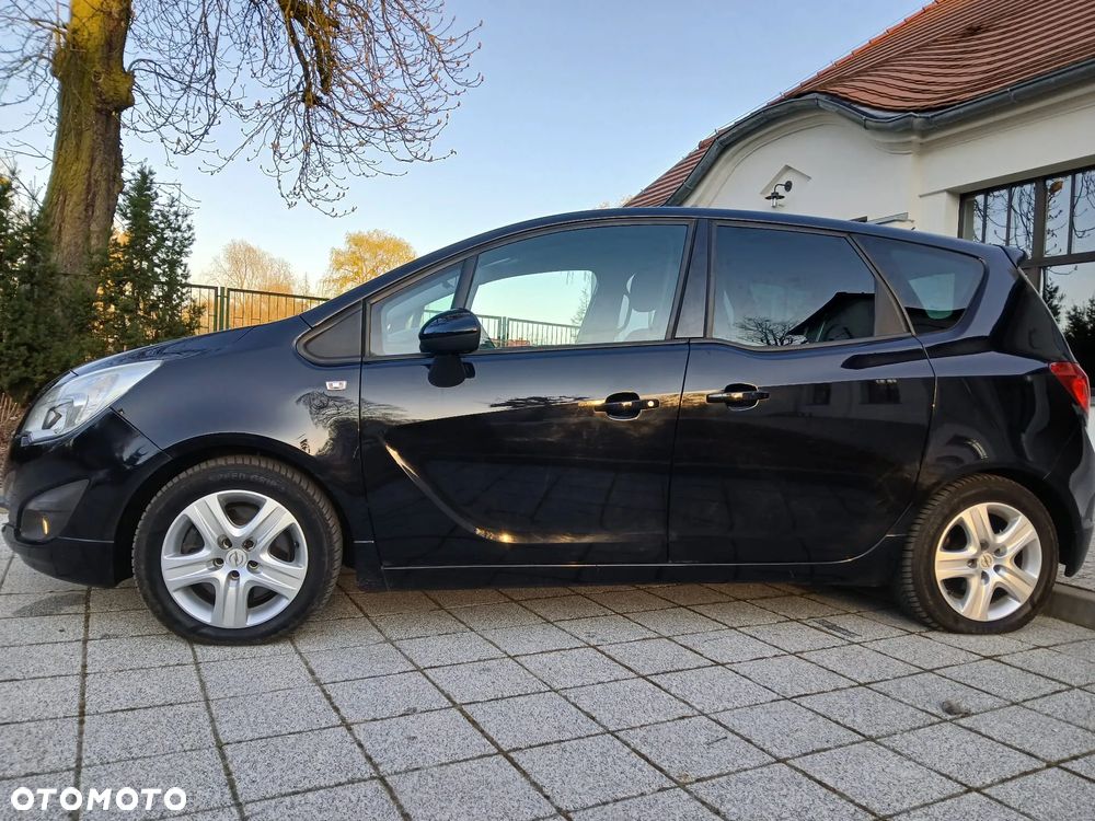 Opel Meriva - 21