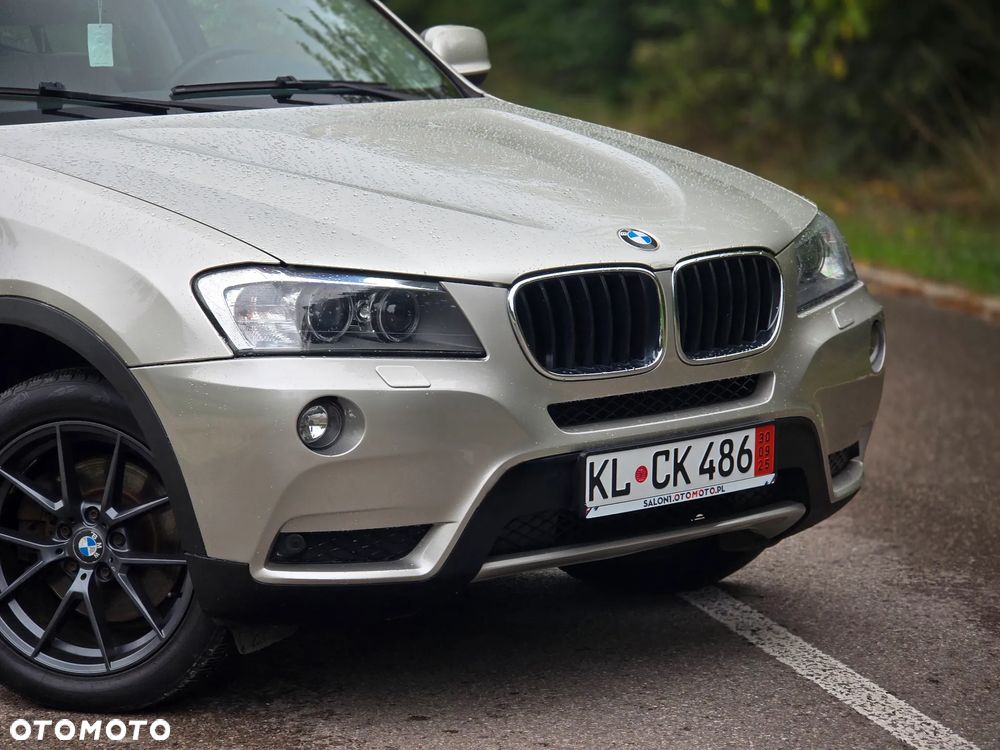 BMW X3 xDrive20i - 33