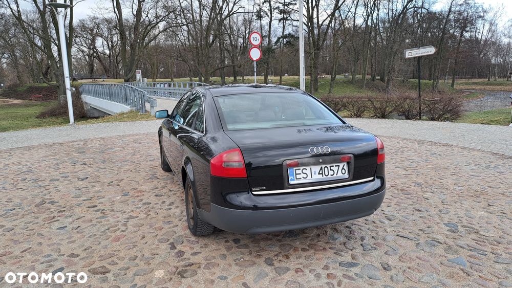 Audi A6 Limousine 2.4 - 5