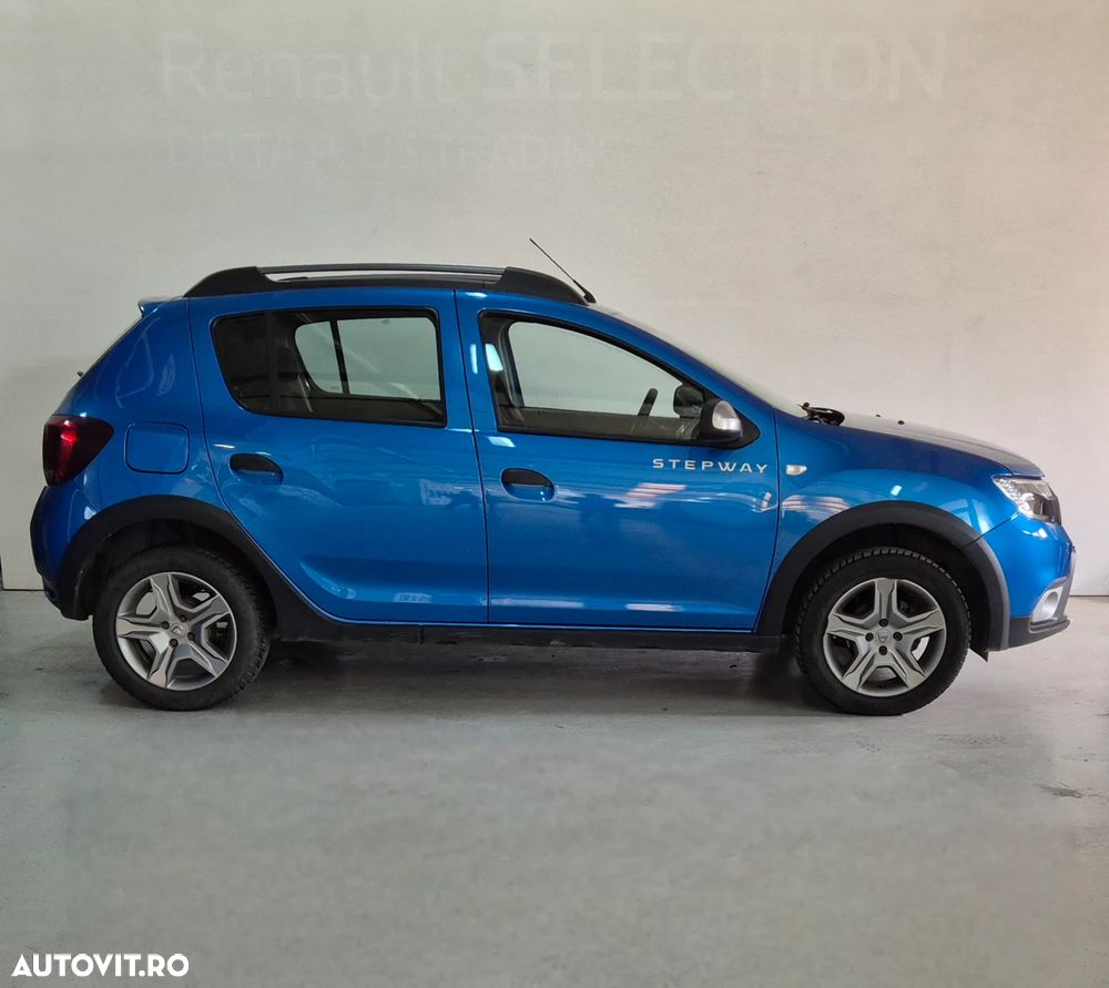 Dacia Sandero - 4