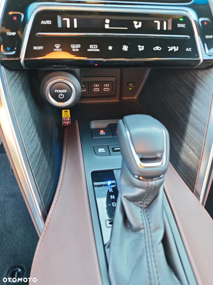 Toyota Venza - 21