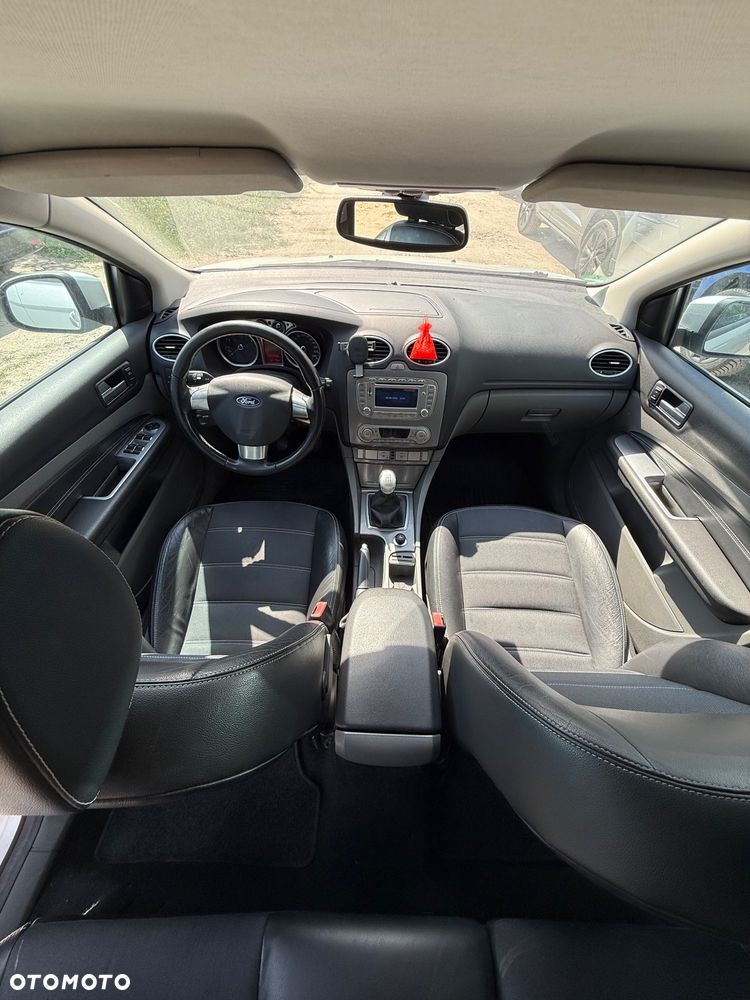 Ford Focus - 17