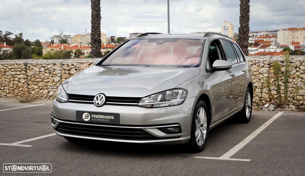 VW Golf Variant 1.6 TDi Confortline DSG - 1