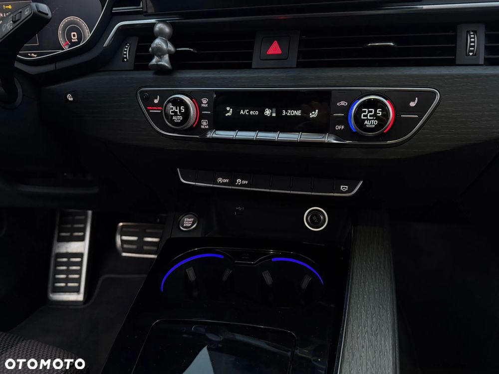 Audi A4 Avant 30 TDI S tronic S line - 12