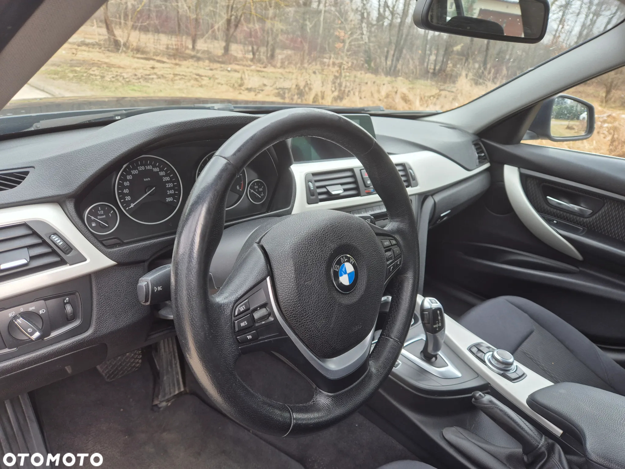BMW Seria 3 316d Touring Sport Line - 13