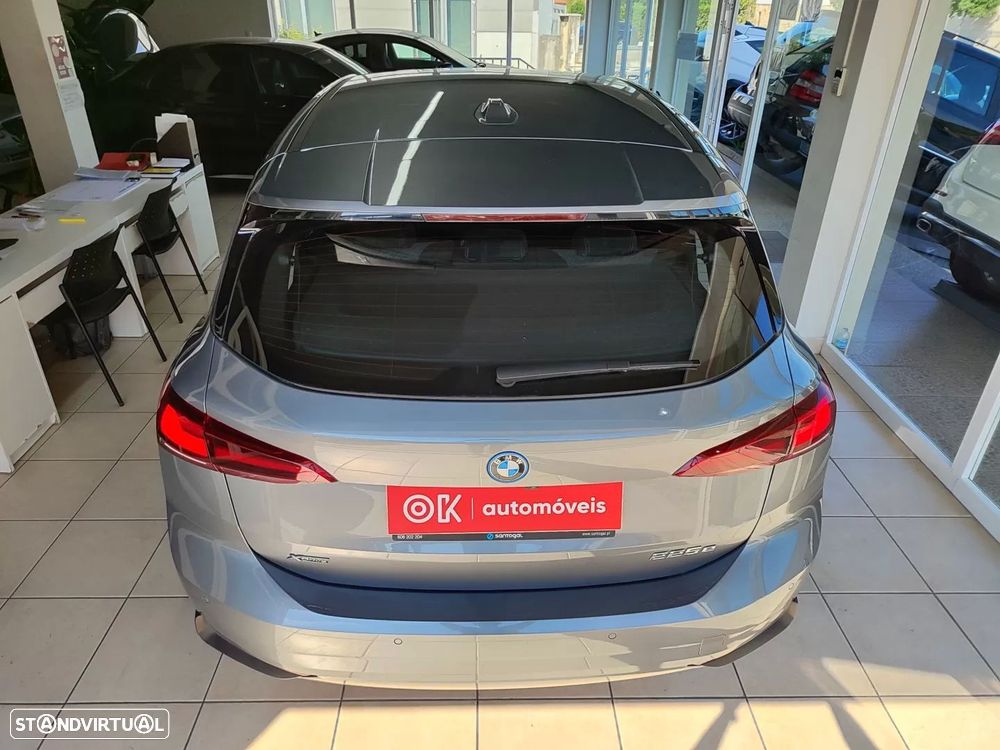 BMW 225xe Active Tourer e xDrive - 11