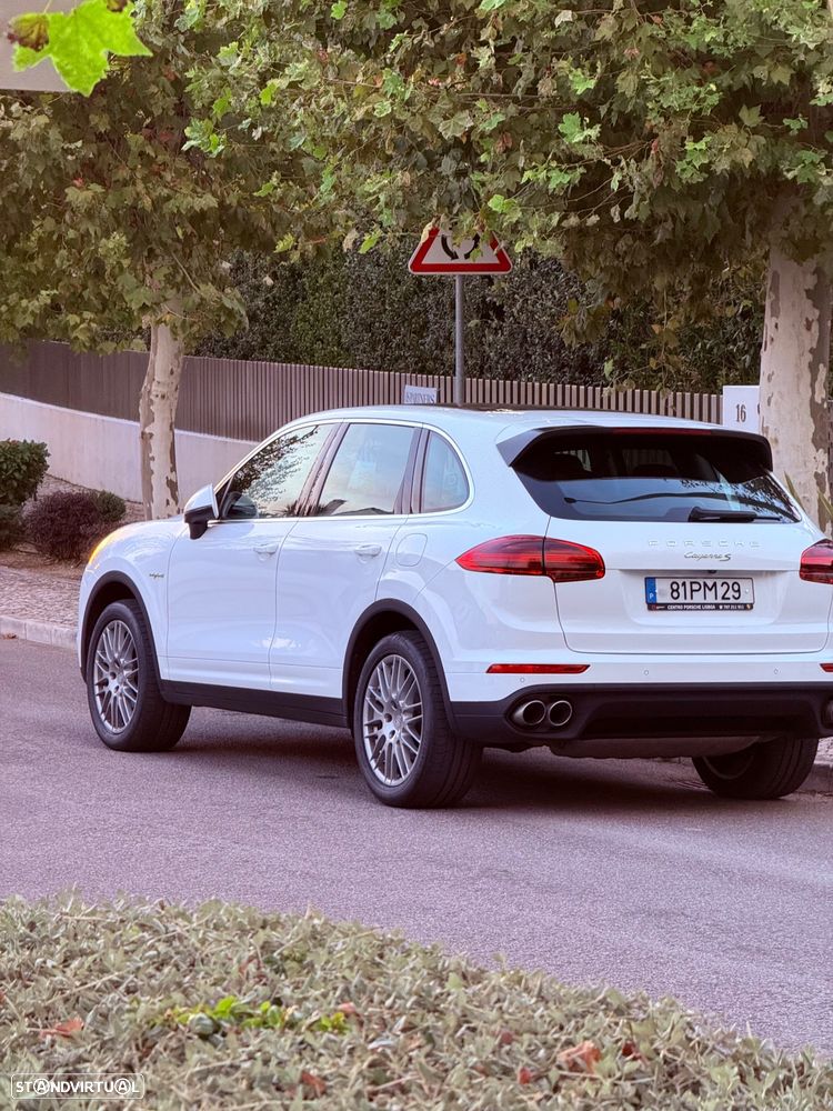 Porsche Cayenne — fotografia 43