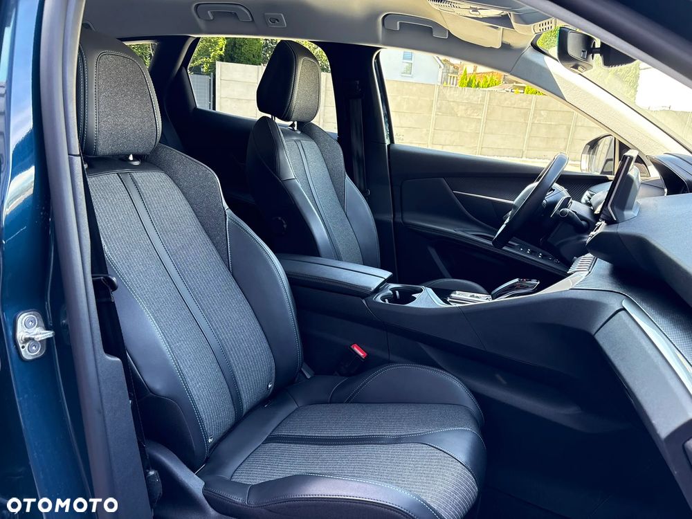 Peugeot 3008 - 17