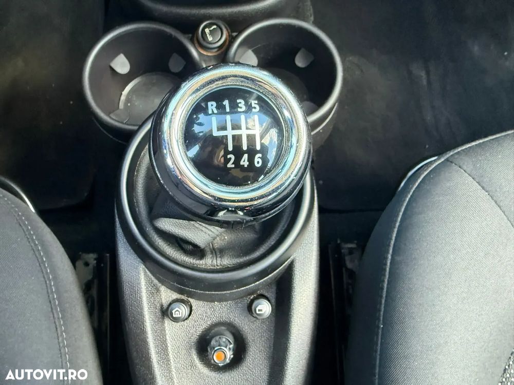 Mini Countryman One D - 17