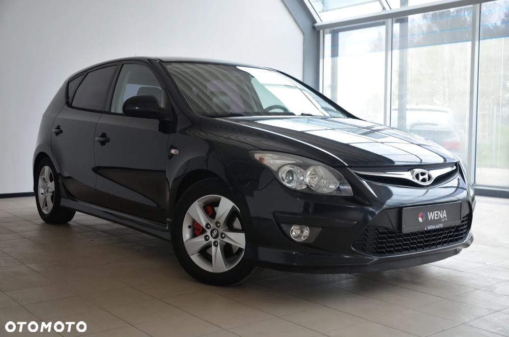 Hyundai i30 1.6 CRDi FIFA WM Edition - 6