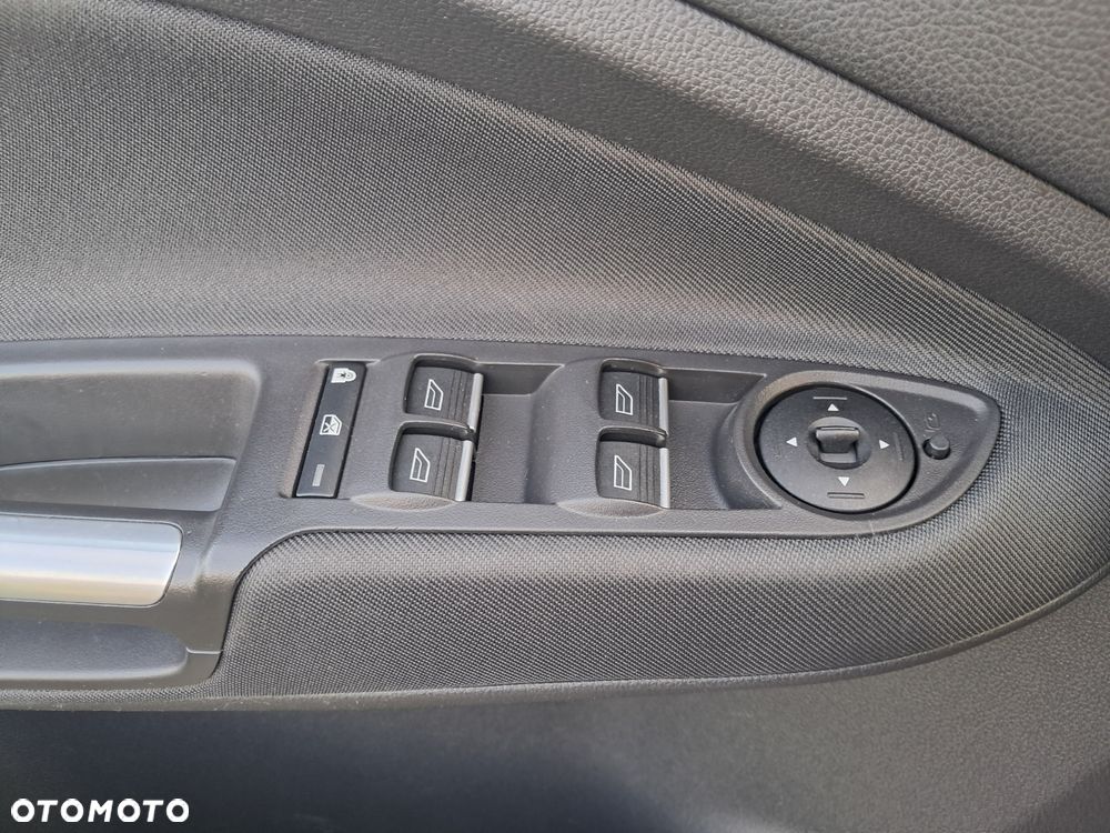 Ford C-MAX 1.5 TDCi Titanium - 25