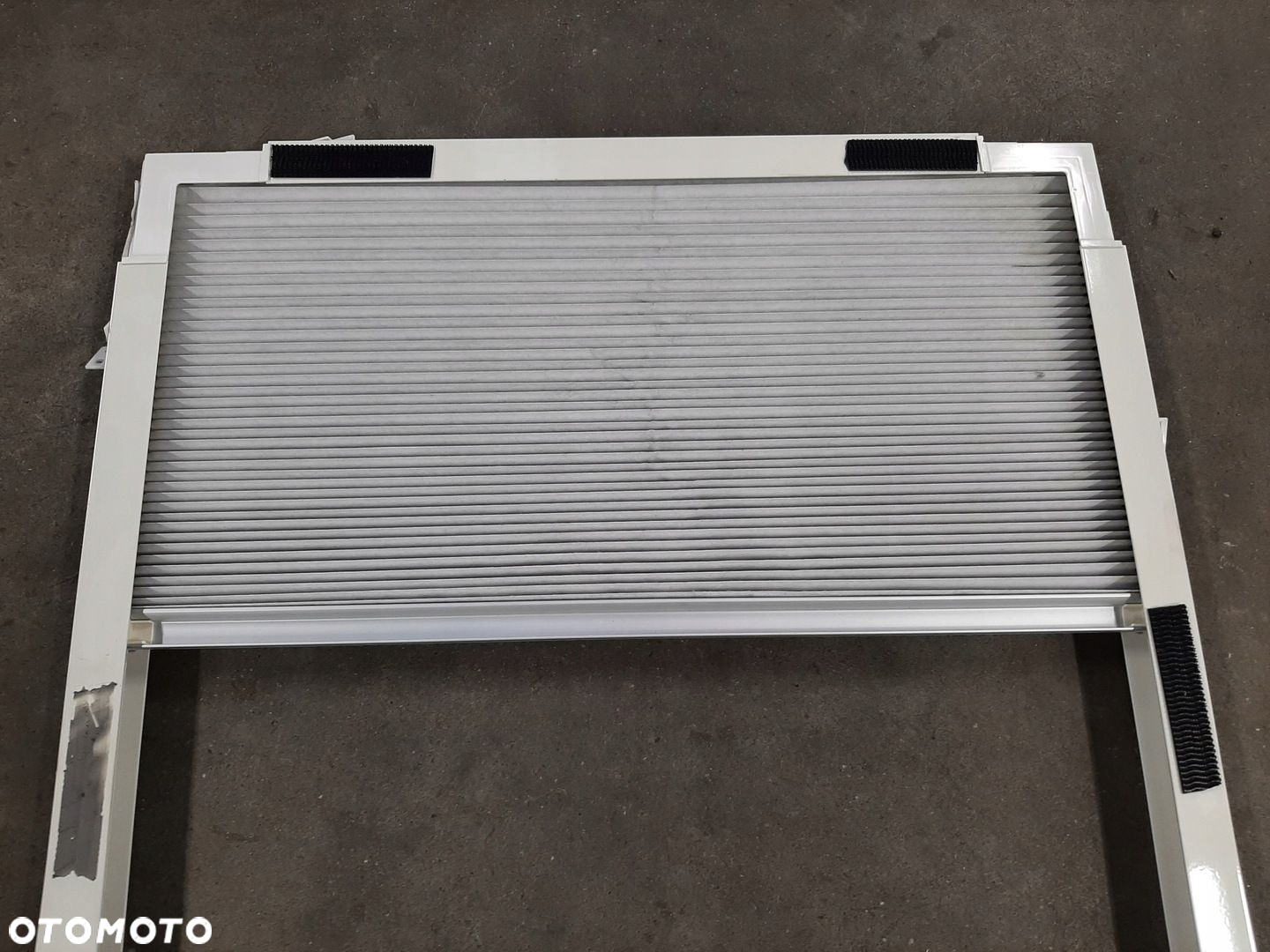 VW Crafter Grand California Kamper Rama Okna Dachu z Żaluzyjką 7C4845320C - 2