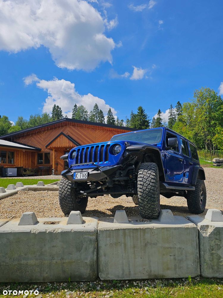 Jeep Wrangler - 2