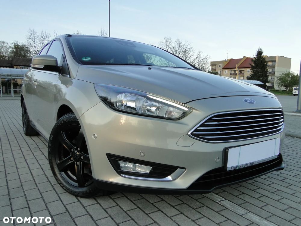 Ford Focus 1.0 EcoBoost STart-Stopp-System TITANIUM X - 2