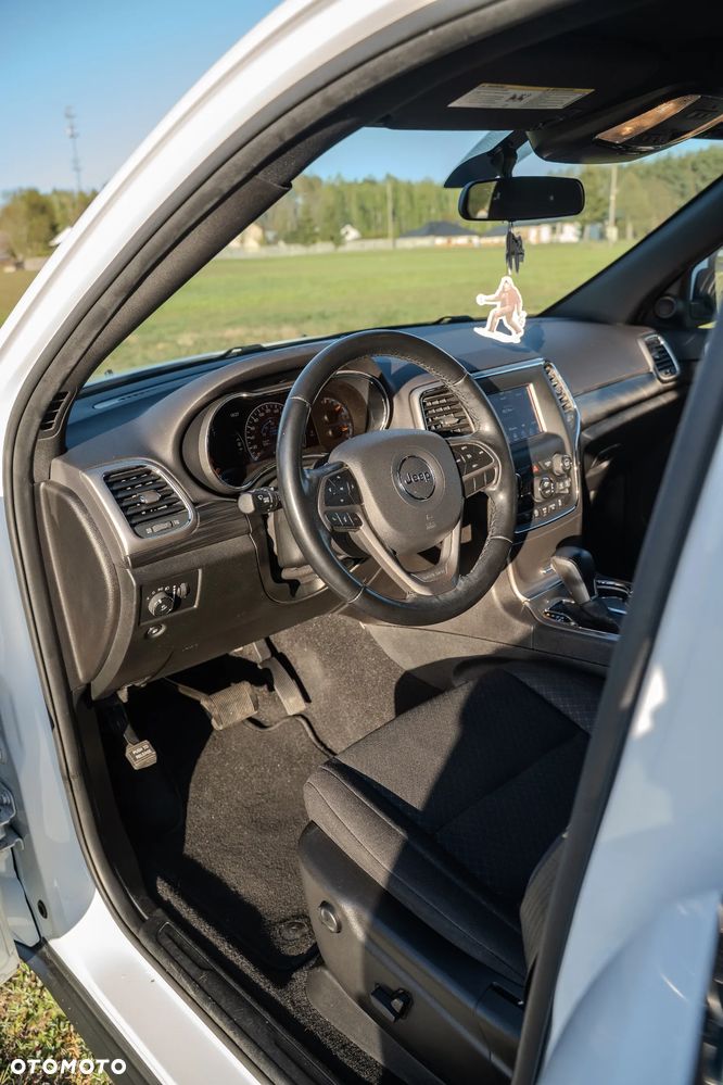 Jeep Grand Cherokee 3.6 V6 Laredo - 12