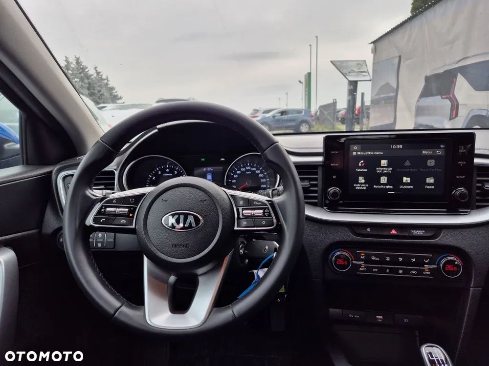 Kia Ceed 1.5 T-GDI M - 18