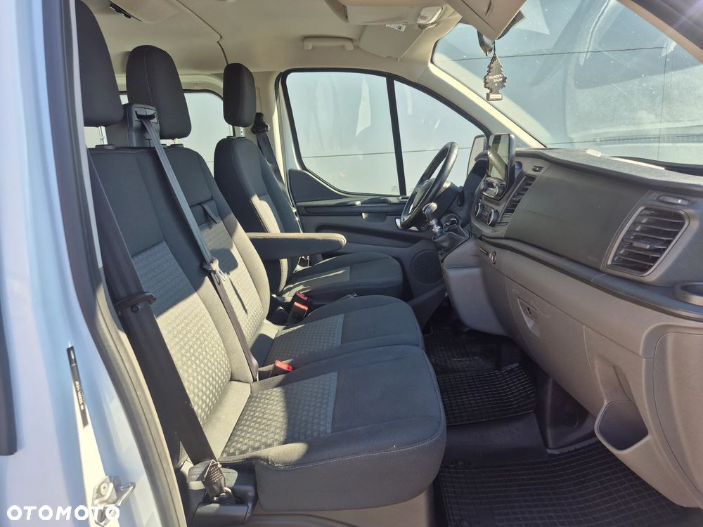 Ford Transit Custom 310 L1H1 Limited - 13