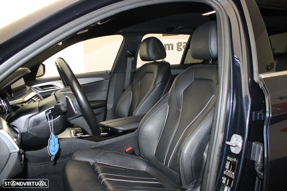 BMW 520 d Line Luxury Auto - 30