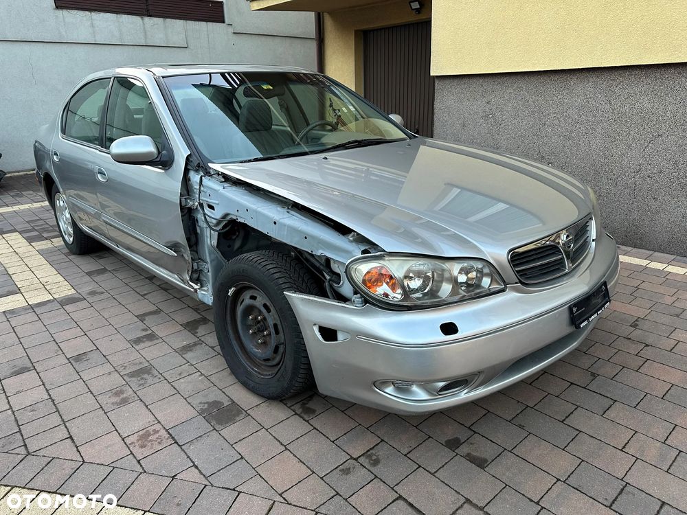 Nissan Maxima - 17