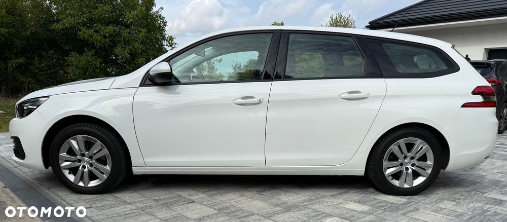 Peugeot 308 - 13