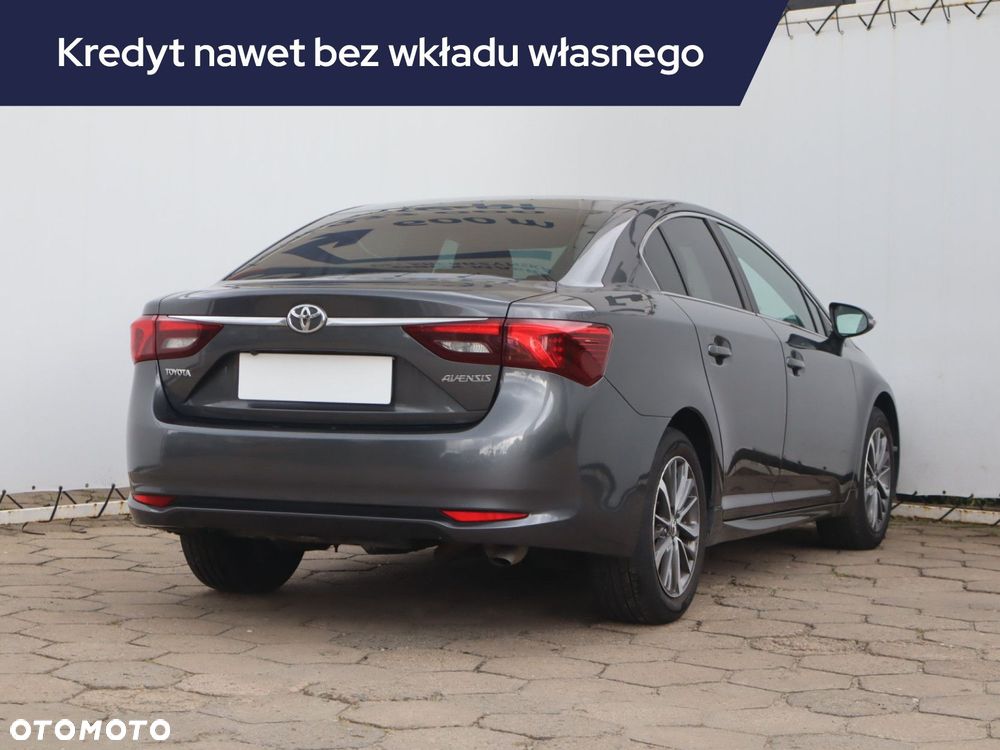 Toyota Avensis - 7
