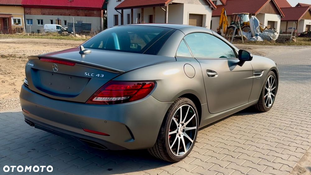 Mercedes-Benz SLC AMG 43 9G-TRONIC Final Edition AMG - 33