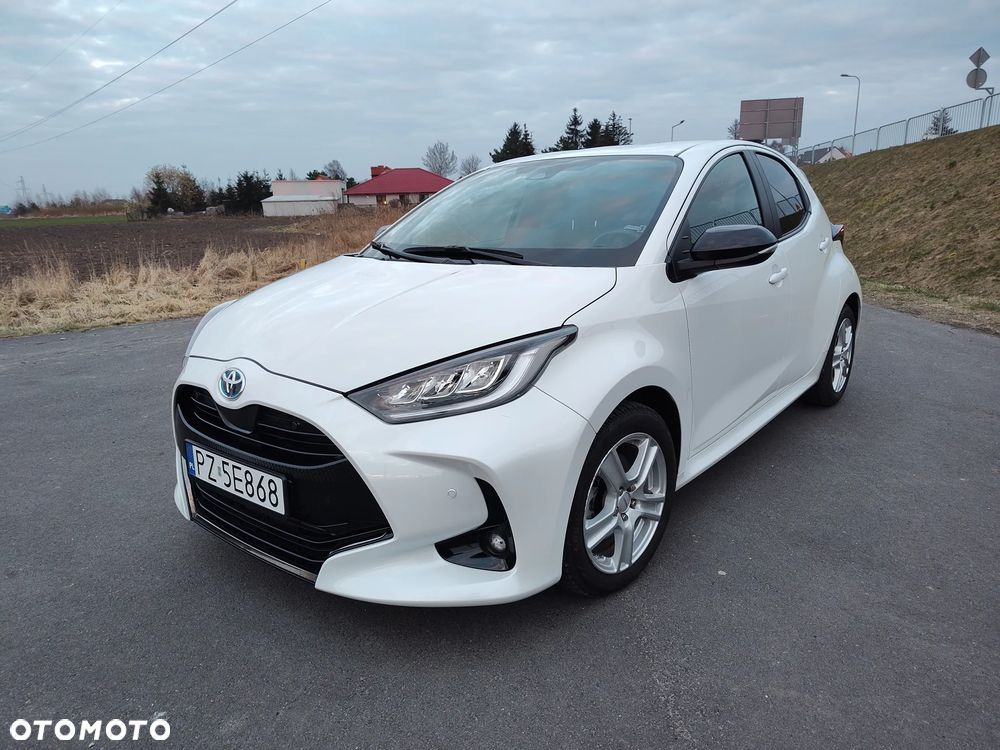Toyota Yaris Hybrid 1.5 Executive - 1