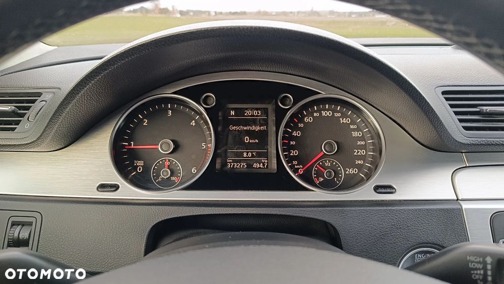 Volkswagen Passat 2.0 TDI Highline - 5