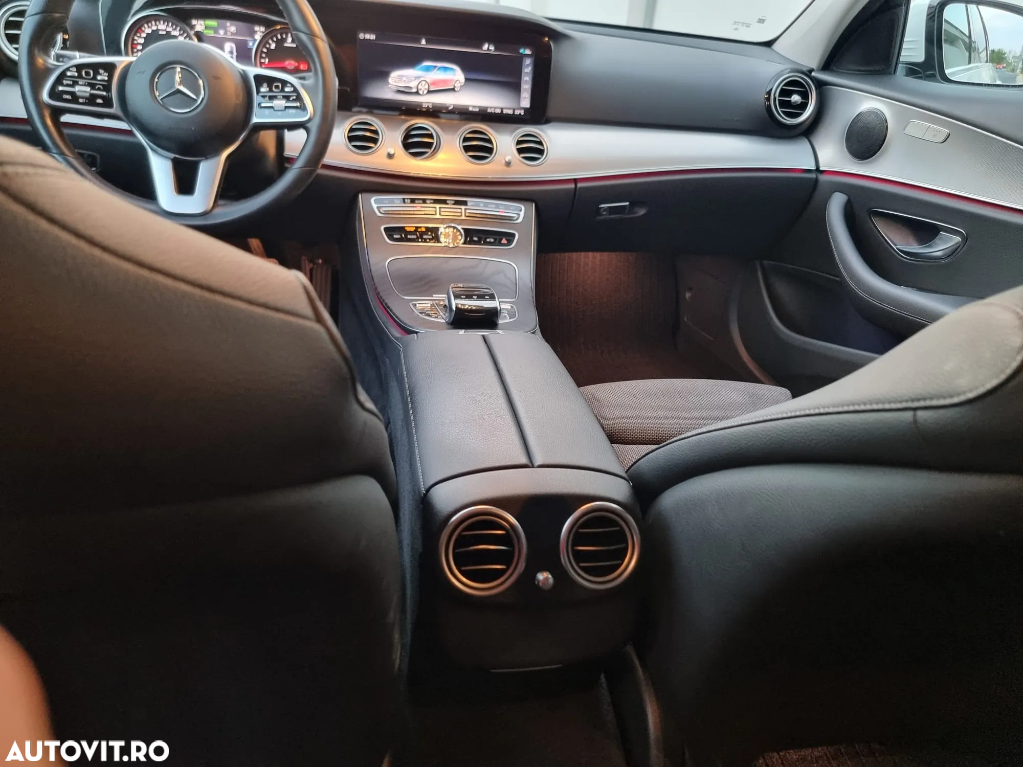 Mercedes-Benz E 300 de T 9G-TRONIC Avantgarde - 3