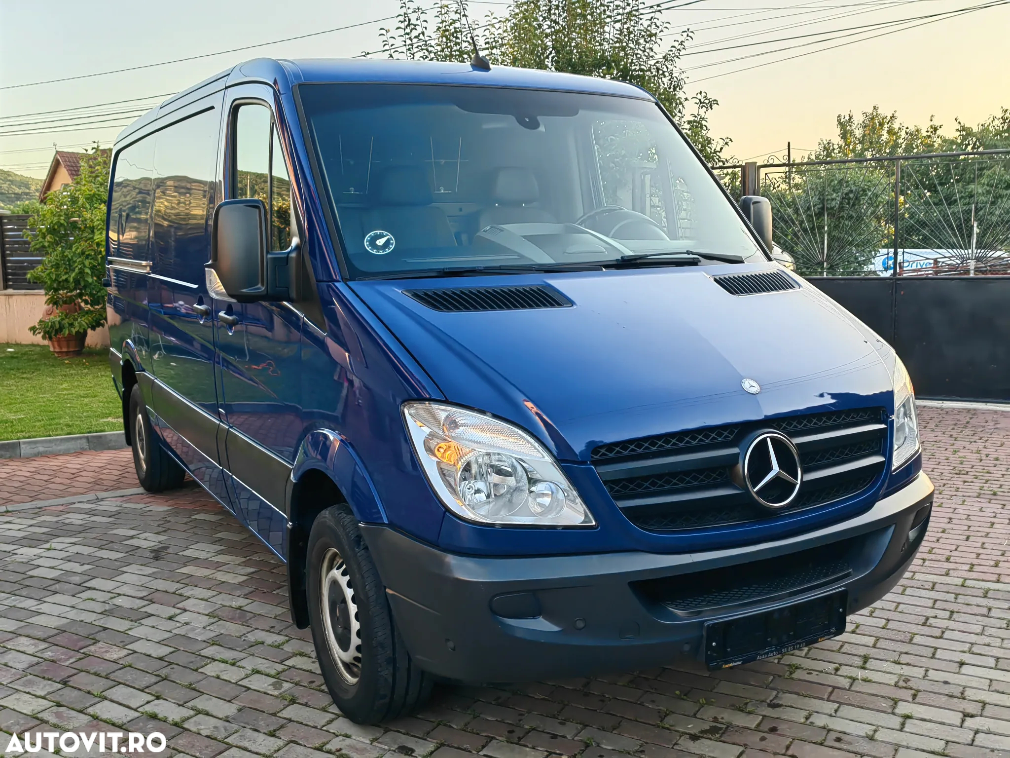 Mercedes-Benz Sprinter - 9