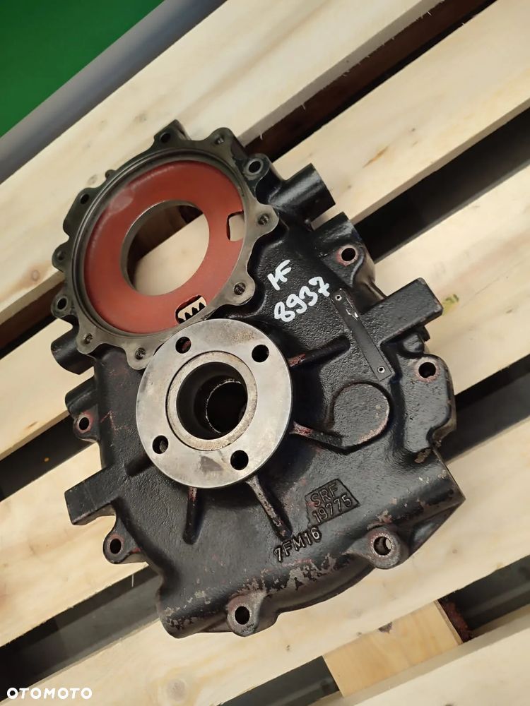 Obudowa przekładni 4232343M1 Massey Ferguson 8937 - 5