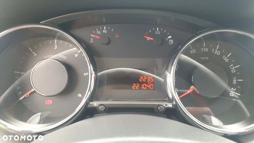 Peugeot 5008 - 17