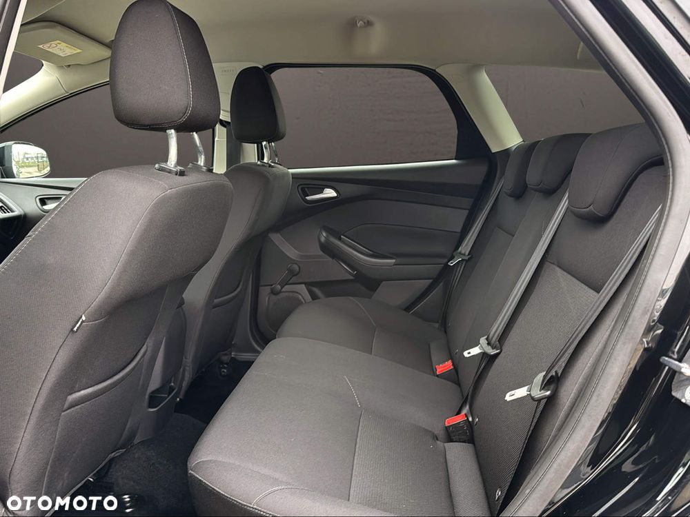 Ford Focus 1.0 EcoBoost Titanium - 8