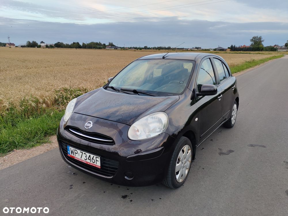 Nissan Micra - 1