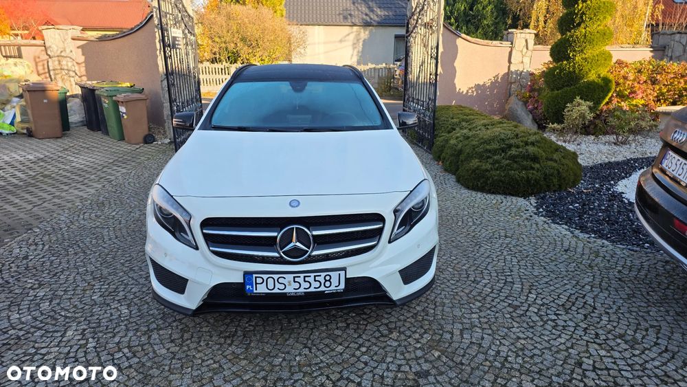 Mercedes-Benz GLA 200 d 4-Matic AMG Line - 6