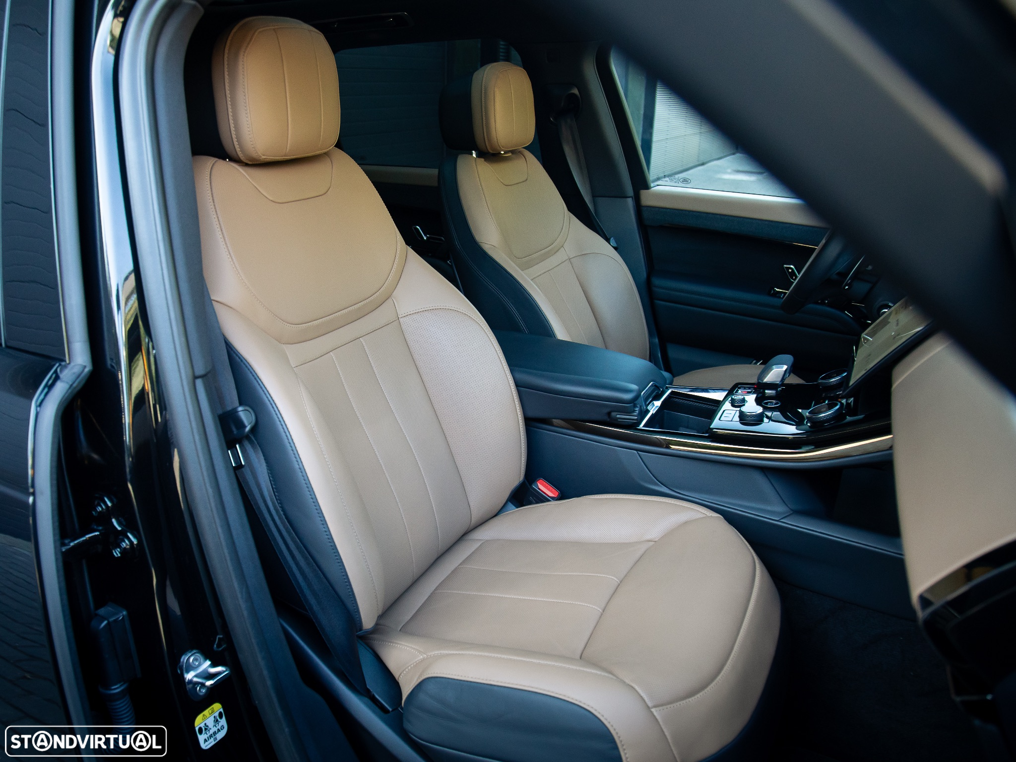 Land Rover Range Rover Sport D300 Dynamic SE - 22