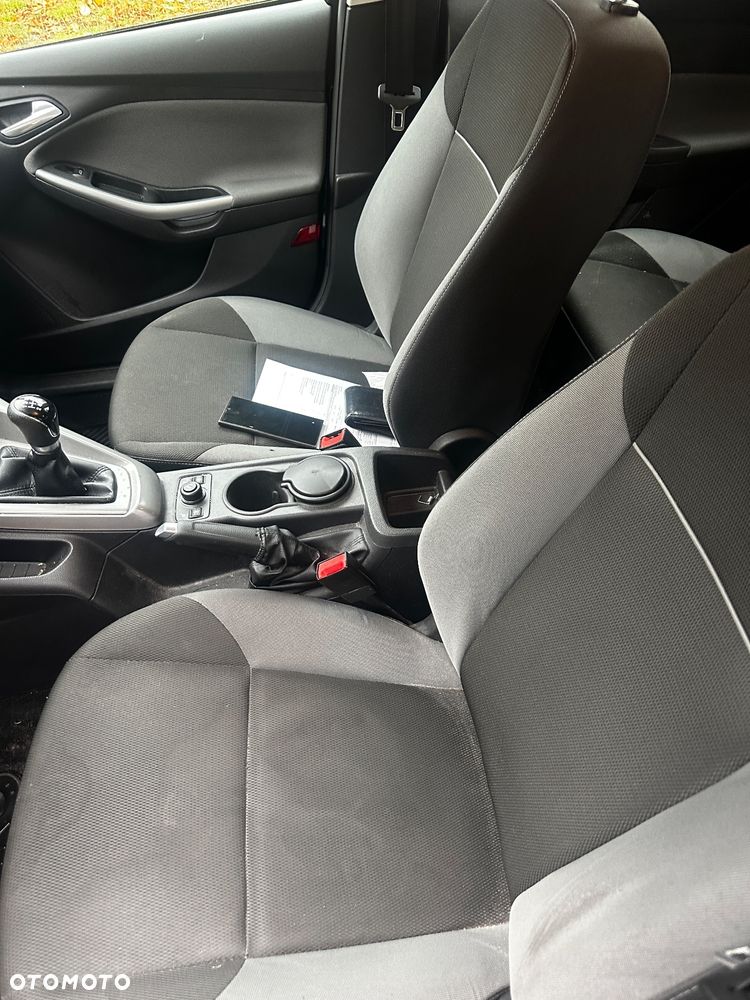 Ford Focus 1.0 EcoBoost 99g Trend - 12