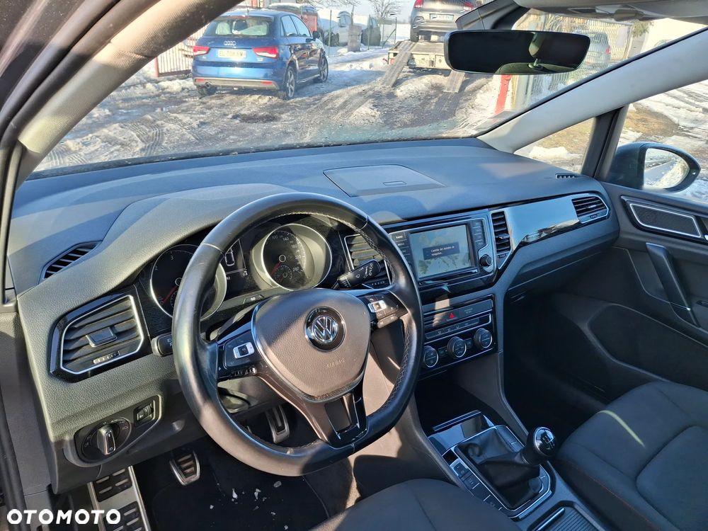 Volkswagen Golf Sportsvan - 9