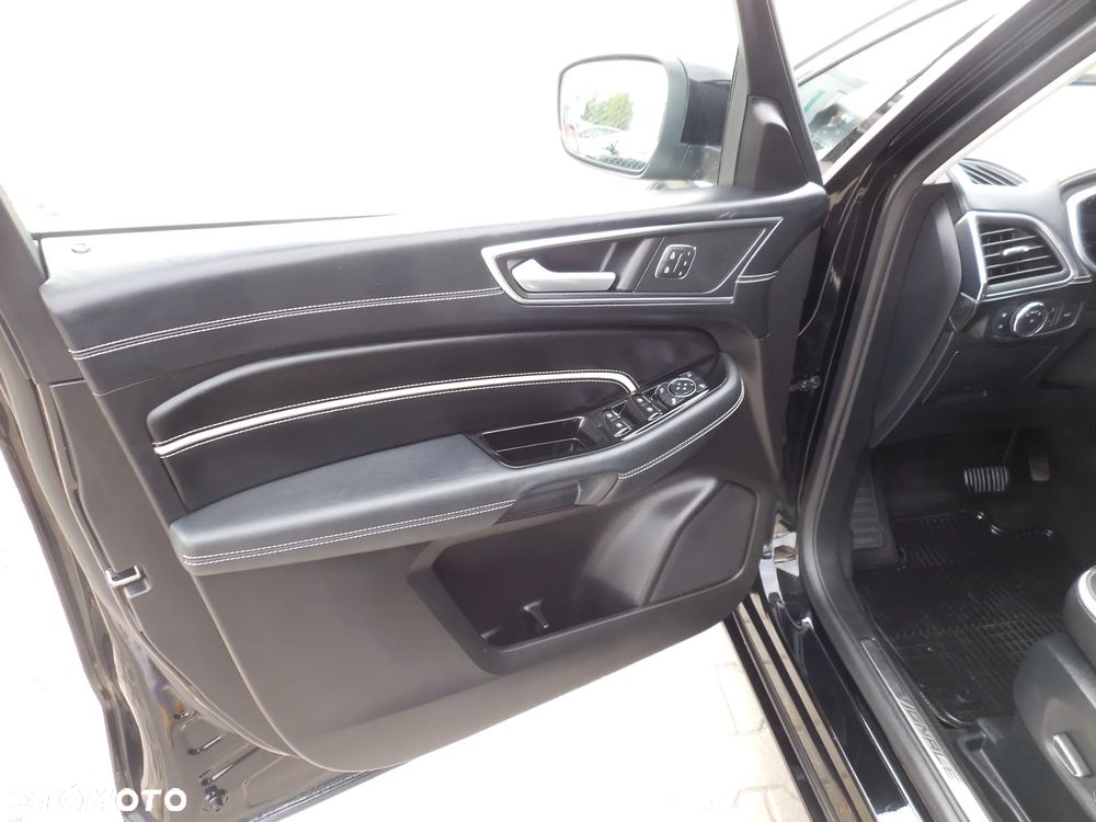 Ford S-Max 2.0 EcoBlue Vignale - 19