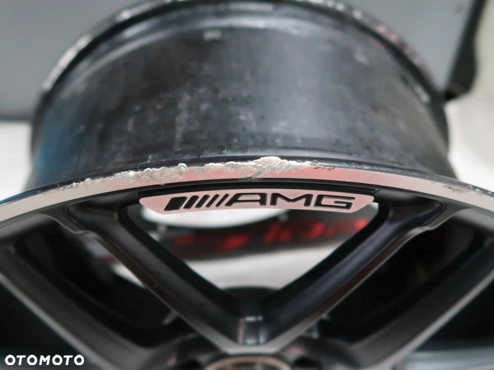 W033 Felga Mercedes A1774012400 9x19et52 - 6