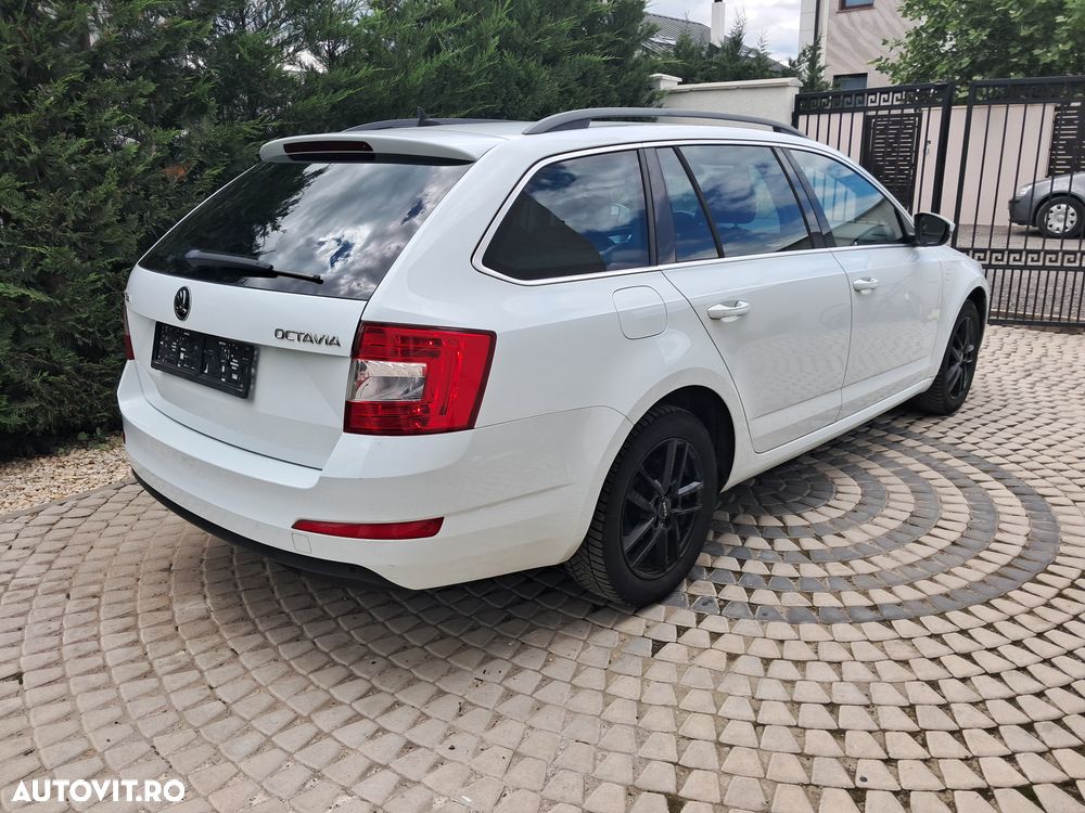 Skoda Octavia 2.0 TDI Premium Edition - 5