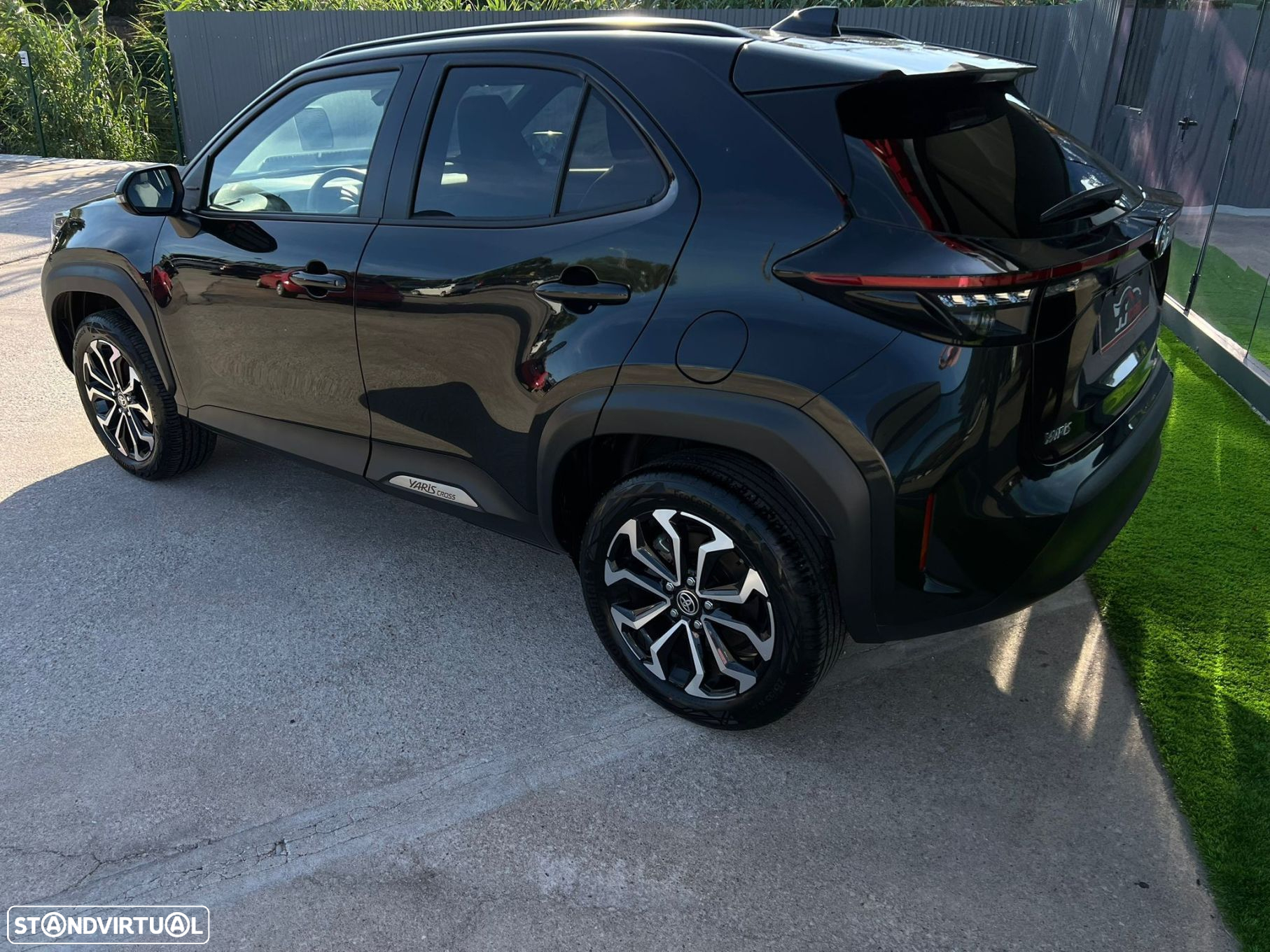 Toyota Yaris Cross - 18